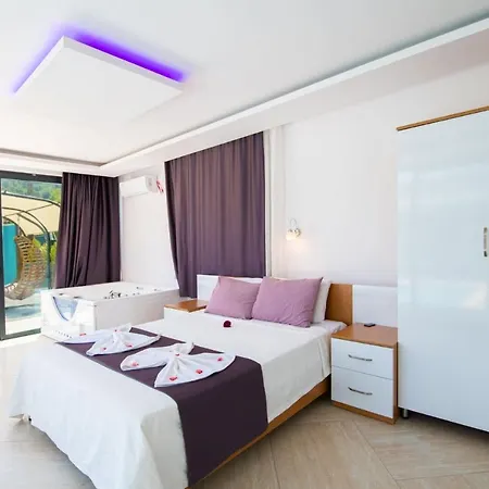 Βίλα Gorgeous Surrounded By Nature With Private Pool In Kas, Antalya