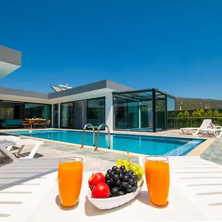 Gorgeous Surrounded By Nature With Private Pool In Kas, Antalya *