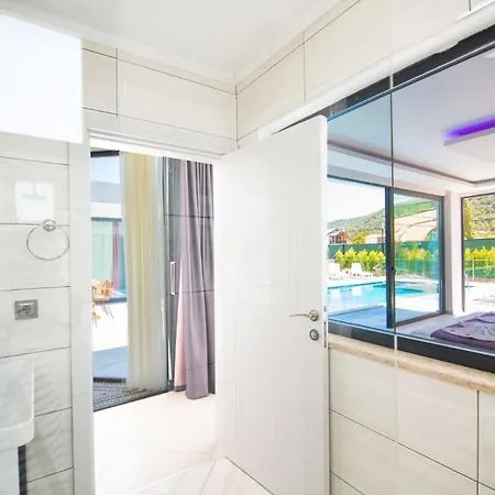 Gorgeous Surrounded By Nature With Private Pool In Kas, Antalya Willa Sarıbelen